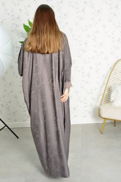 3776 6 Self printed bahraini Bisht with inner