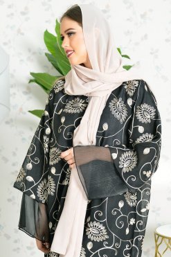 3770 5 Embroidered abaya
