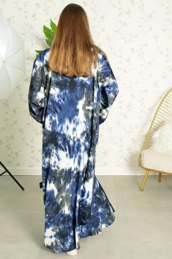 3742 7 Tie & Dye bisht