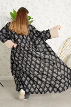 3740 6 Printed Bisht
