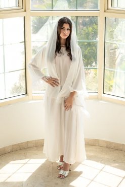 CUC 0523008 5 White feather abaya