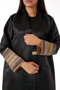 MOIRR2330 2 Black Lapel Collar Bridal Satin Pocket Abaya