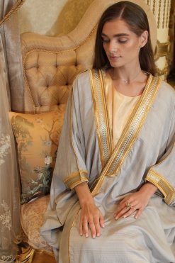 AJC 22135 3 Royal Bisht
