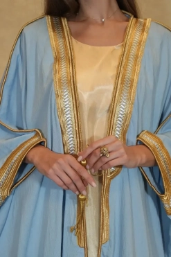 AJC 22136 4 Royal Bisht