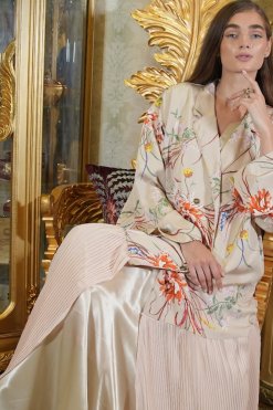 AJC 22139 7 Luxe Abaya