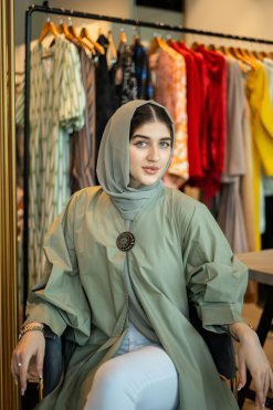 HAZ 082315 7 LAMIA Green