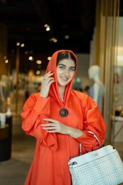 HAZ 082316 9 LAMIA Orange