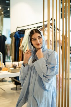 HAZ 082318 11 LAMIA Blue