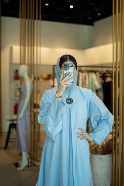 HAZ 082318 13 LAMIA Blue