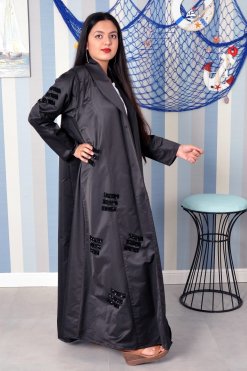 3819 3 Beads embellished bisht abaya