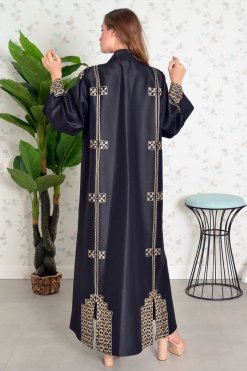 3813 6 Embroidered abaya