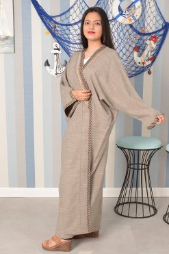 3802 4 Embroidered bisht abaya