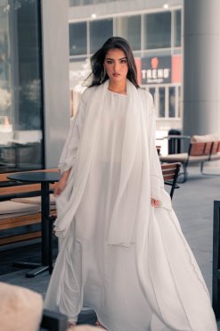 CUS 0723017 3 White Abaya