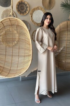 SGT260 3 Beige Abaya Elegance