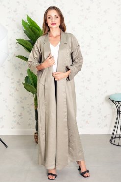 Collar style beads embellished bisht abaya