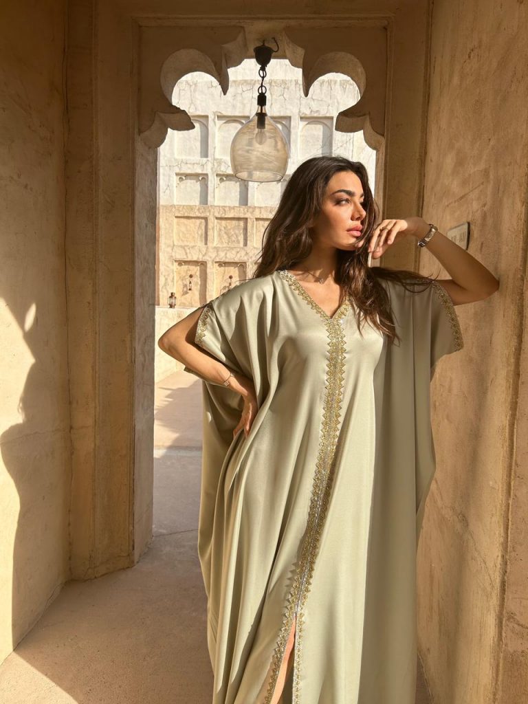 Kaftan from Mirna the label at HeraCloset