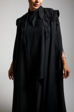 2J3A5823 Black Bisht Abaya Set