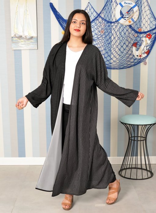 Self embroidered bisht abaya with lining