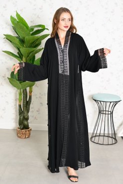 3867 4 An Elegant Look buttons and Lace Embellished Abaya