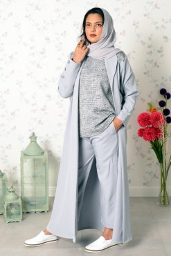 Stylish travel wear 4 piece set including trouser, tweed shirt
