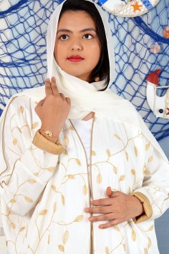 3874 7 Self embroidered bahraini style bisht abaya