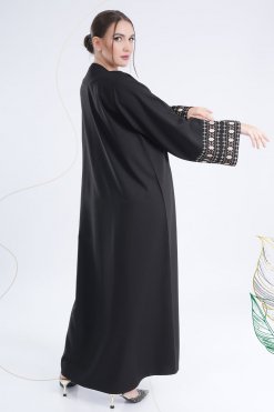 3879 11 Beads Embellished Embroidered Bisht Abaya