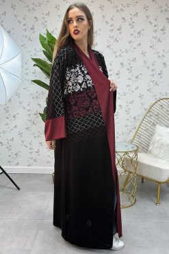 Stylish front open multi-color embroidered abaya with maroon trimmings 7 3902 4 Stylish front open multi-color embroidered abaya with maroon trimmings