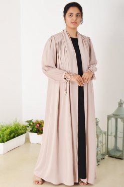 Beads Embellished Pleated Style Bisht Abaya with Stylish Sleeves 10 3944 4 1 Beads Embellished Pleated Style Bisht Abaya with Stylish Sleeves