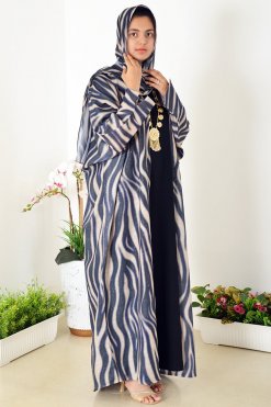 3946 5 1 Bahraini Style Self-Printed Plain Bisht Abaya - Unleash Elegance and Tradition in Every Step