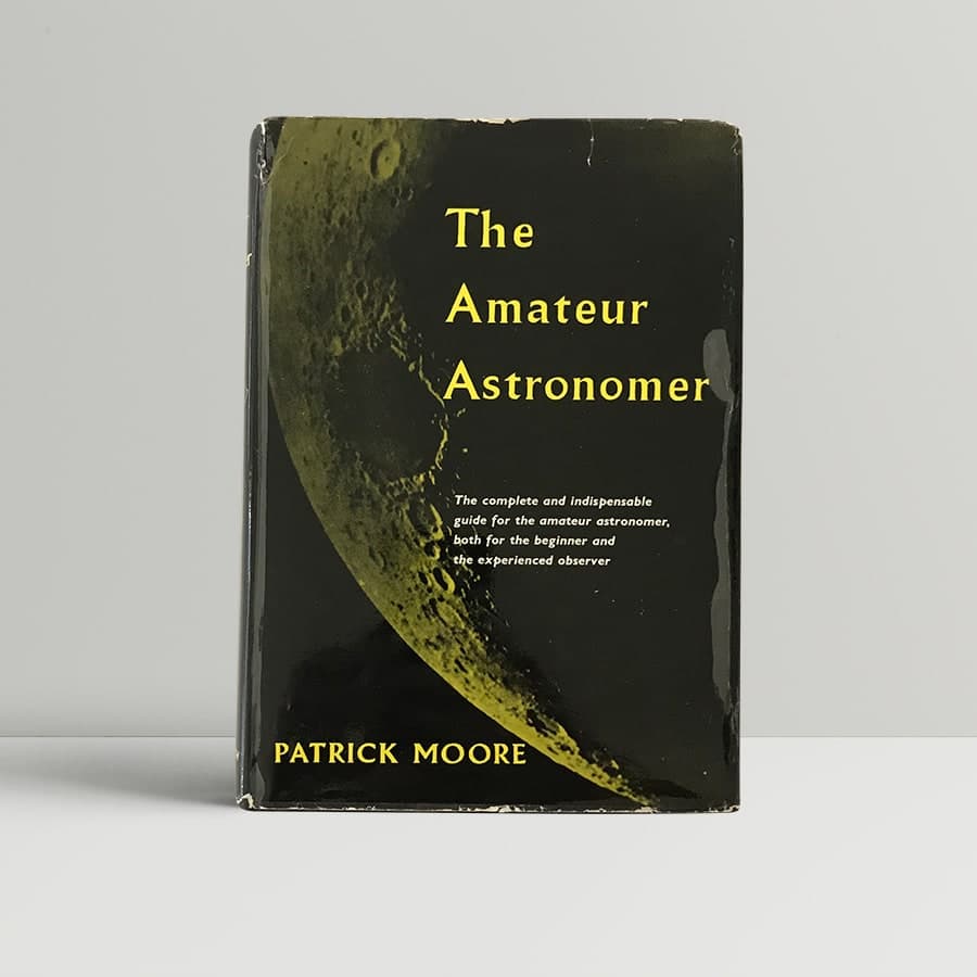 patrick moore the amateur astronomer first edition1