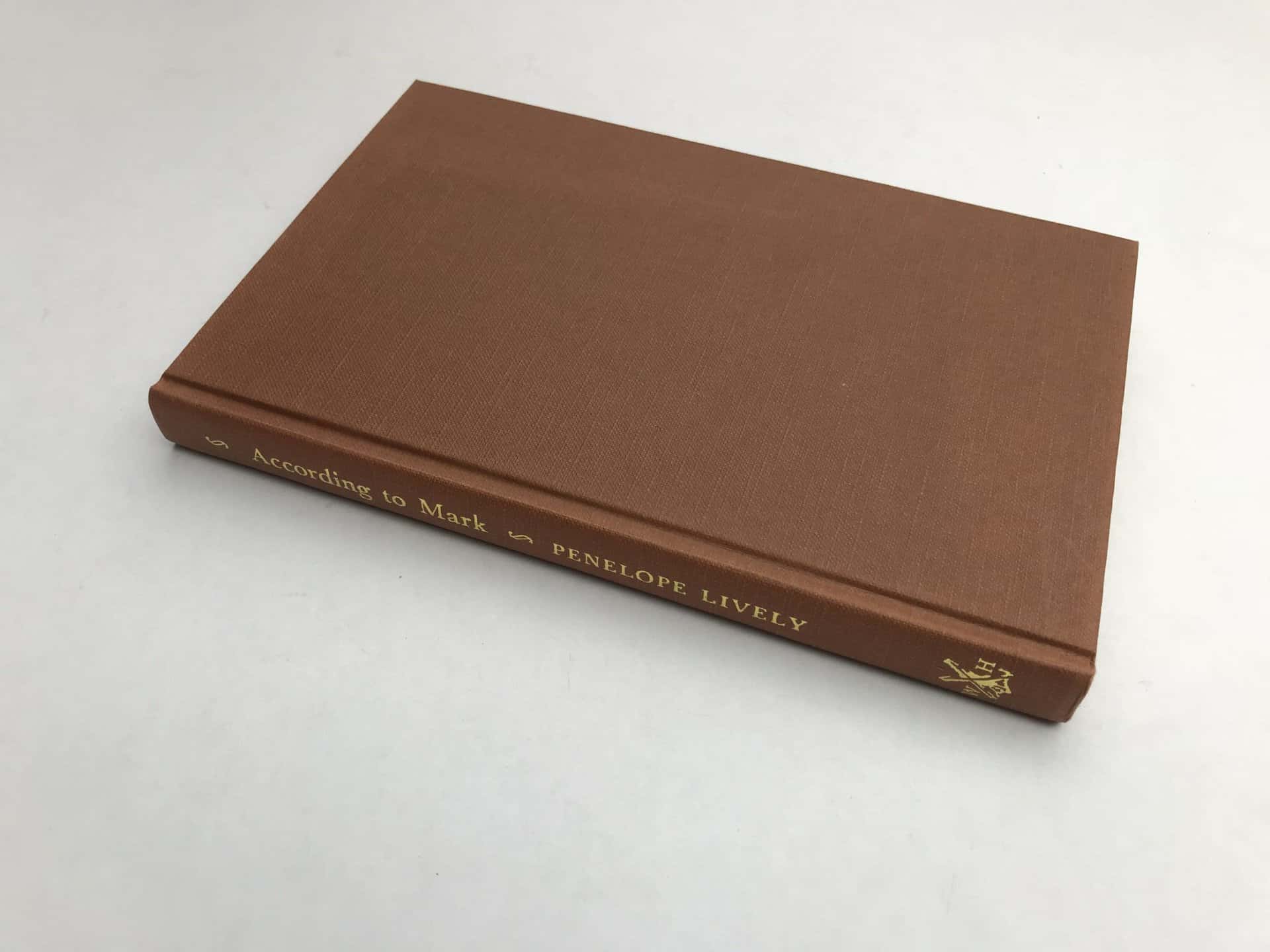 penelope lively according to mark signed first ed4