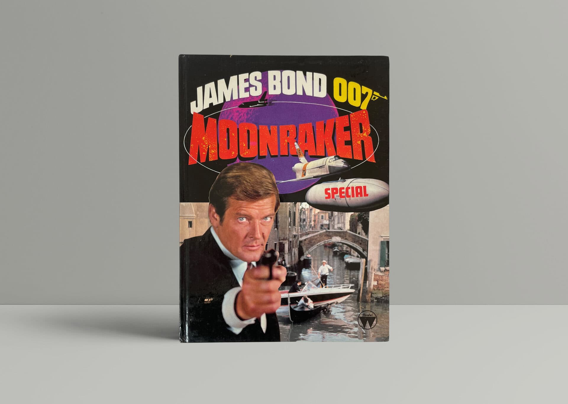 james bond 007 moonraker first edition1