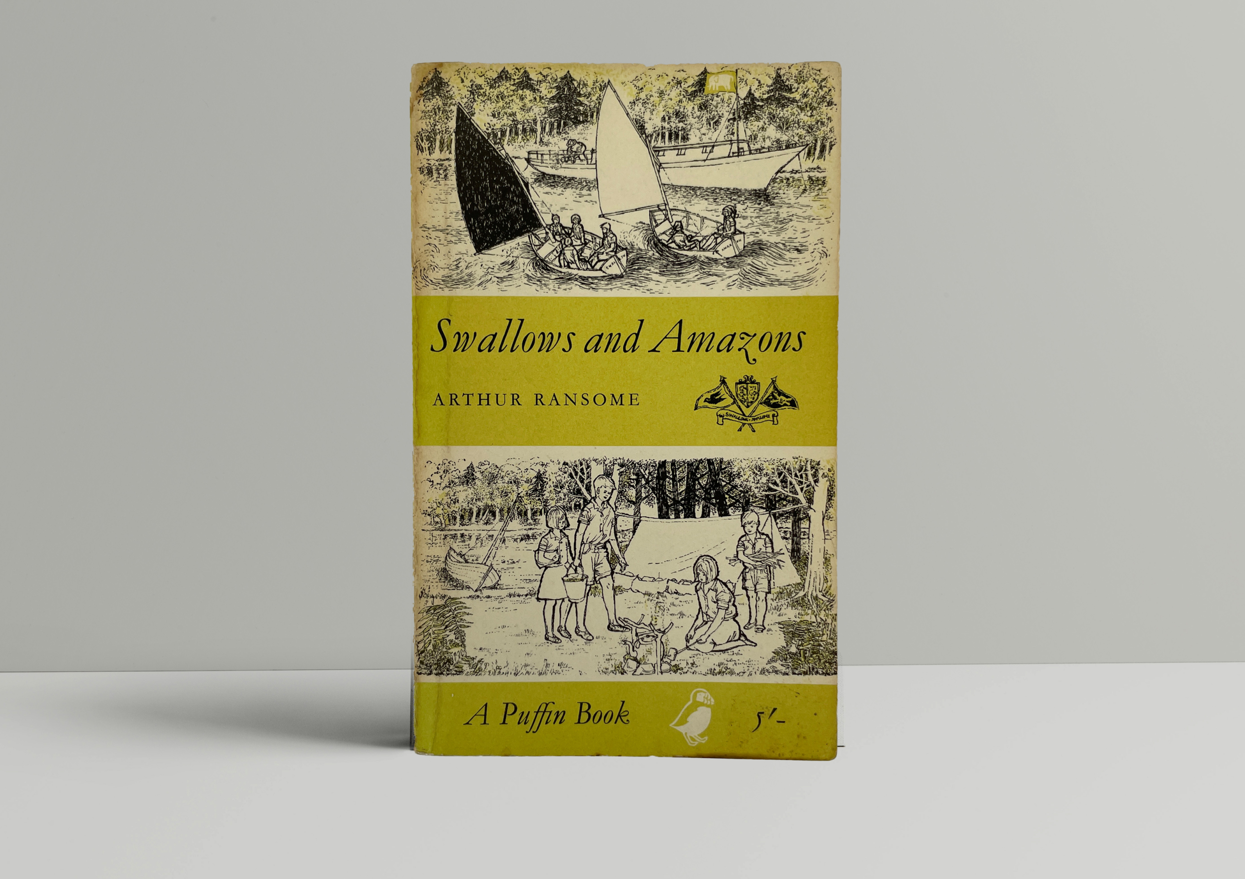 arthur ransome swallows and amazons paperback1