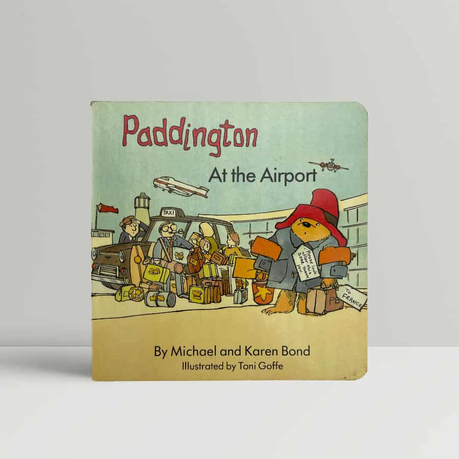 michael bond paddington at the airport first edition1
