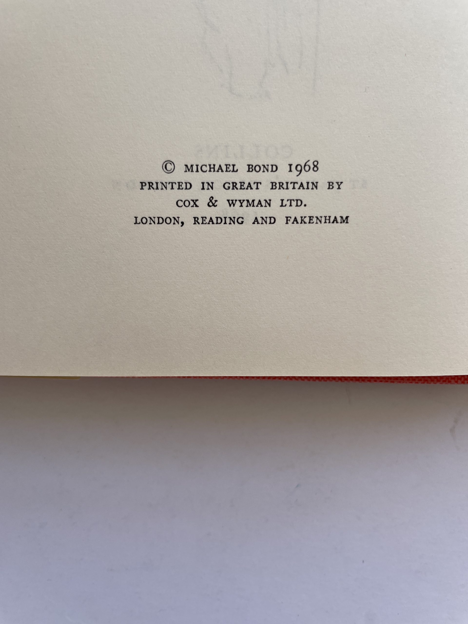 Michael Bond - Paddington Goes To Town - First UK Edition 1968 - Image 2