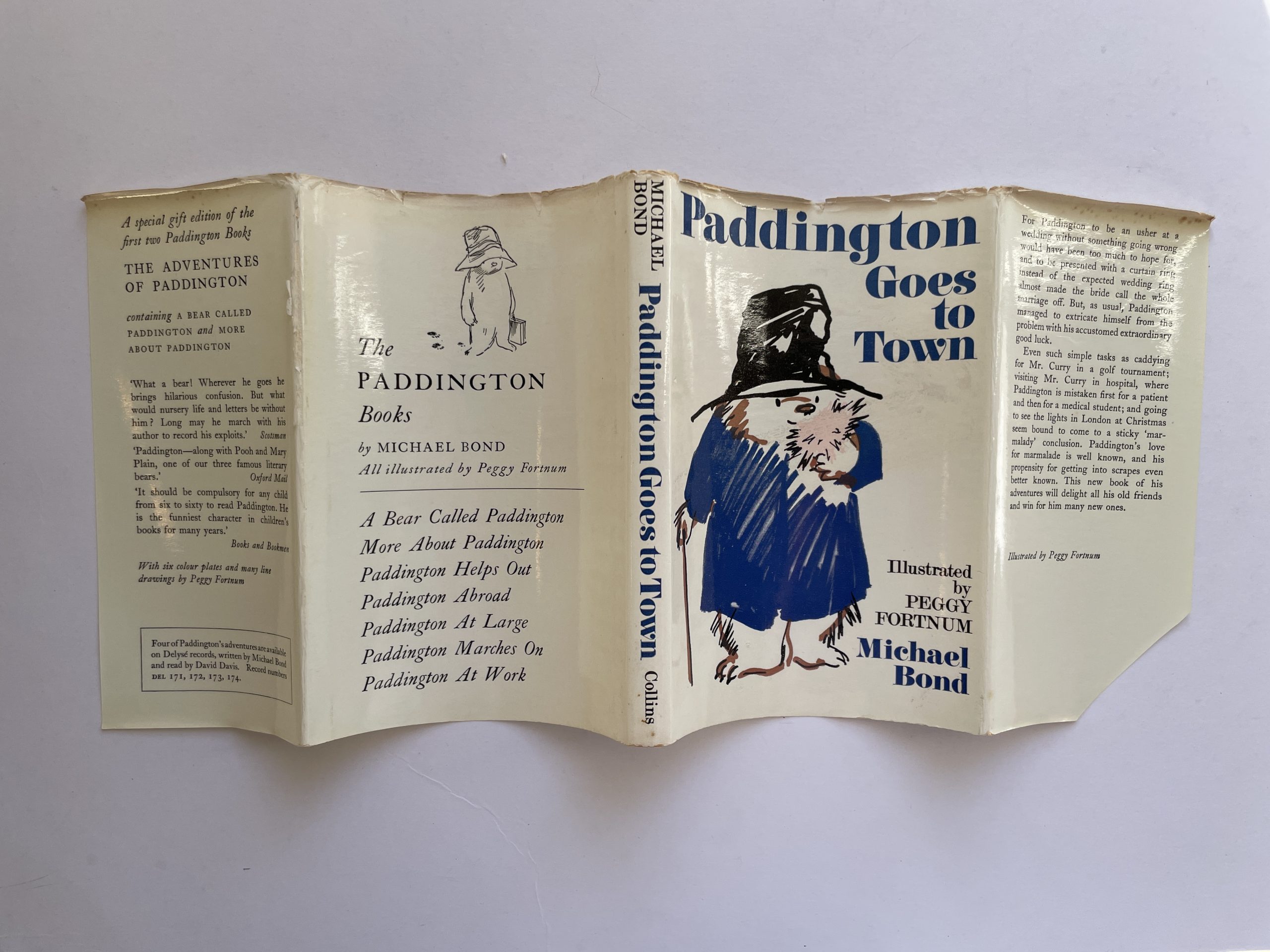 Michael Bond - Paddington Goes To Town - First UK Edition 1968 - Image 4