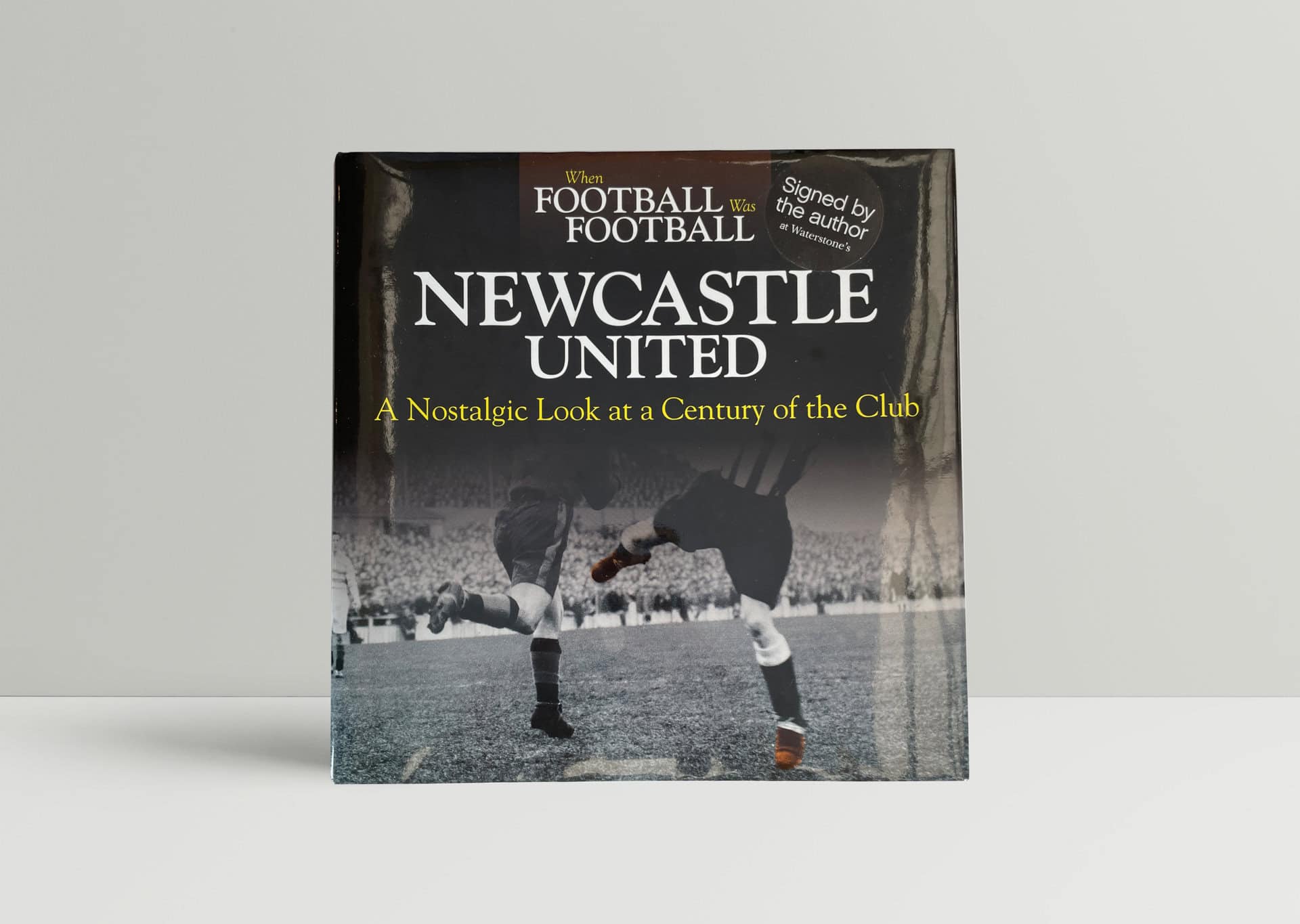 newcastle united signed malcom macdonald 1