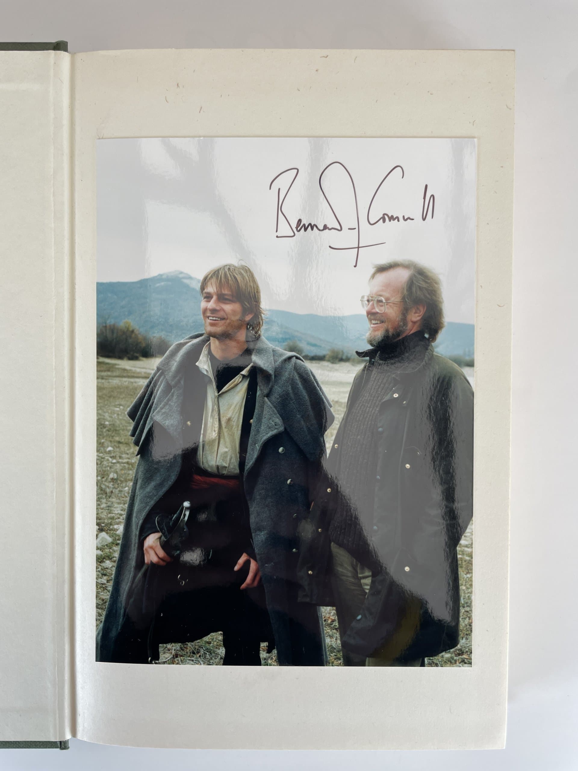 bernard cornwell sharpe's battle first with signed pic 2