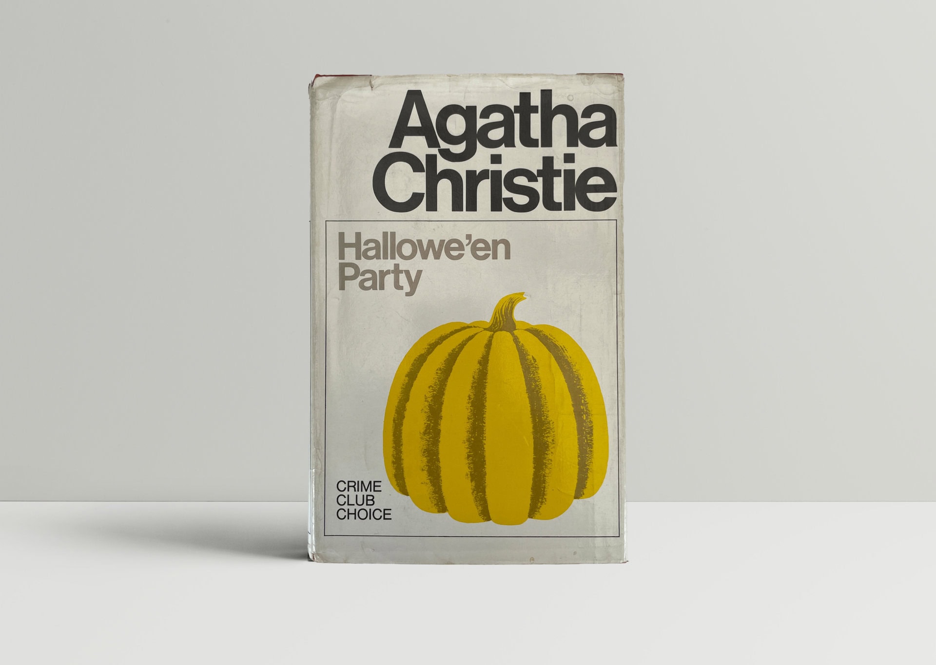 agatha christie halloween party first edi1