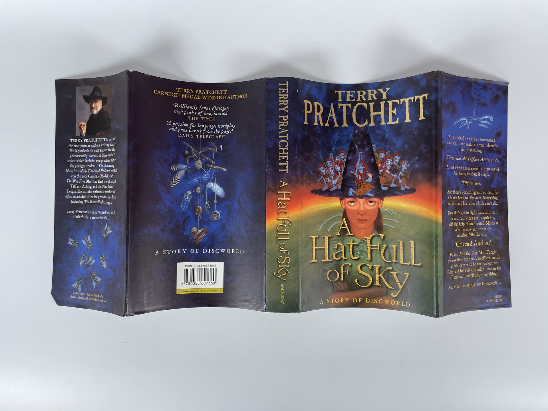 terry pratchett a hat full of sky first edition4