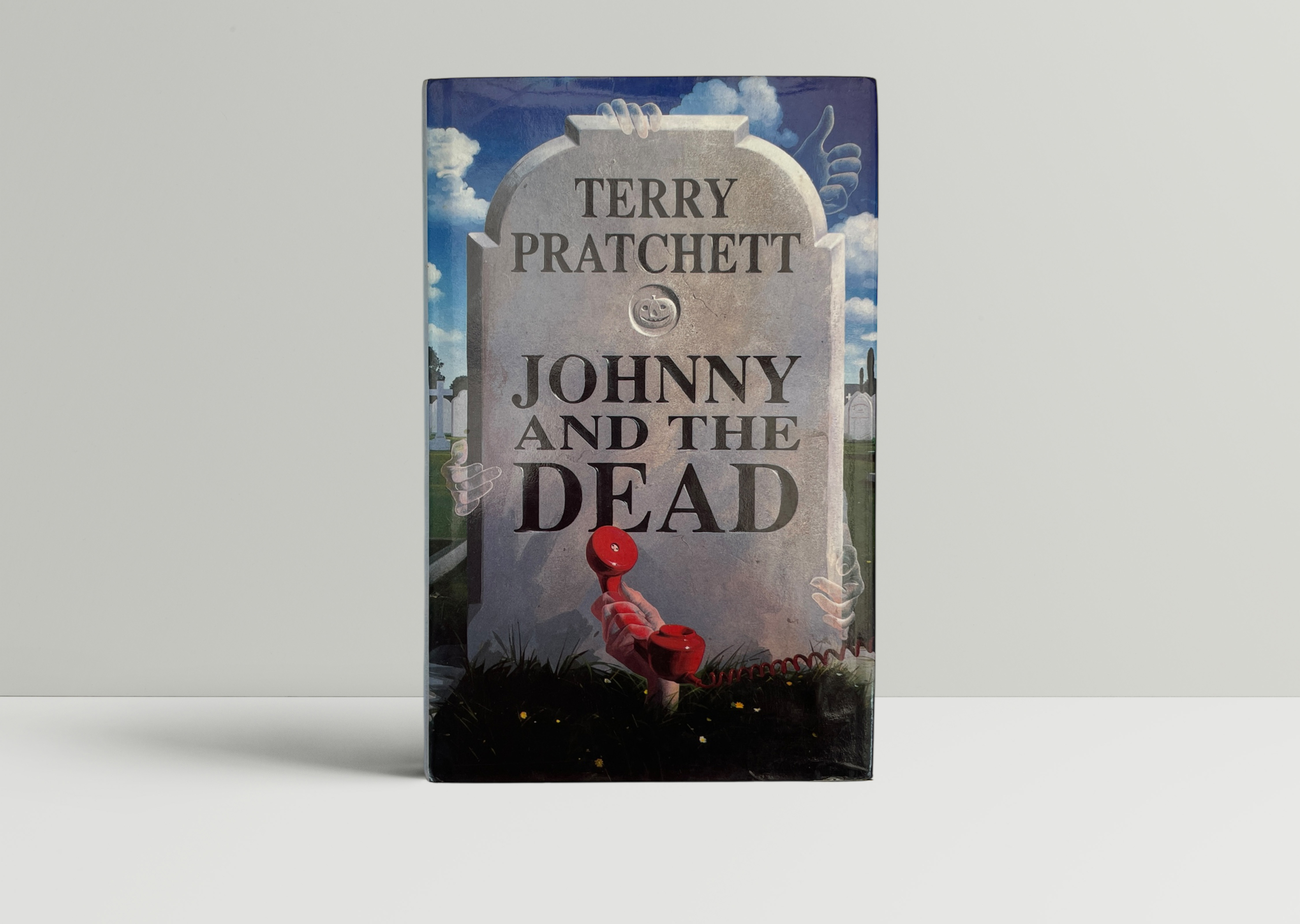 terry pratchett johnny and the dead first edition1