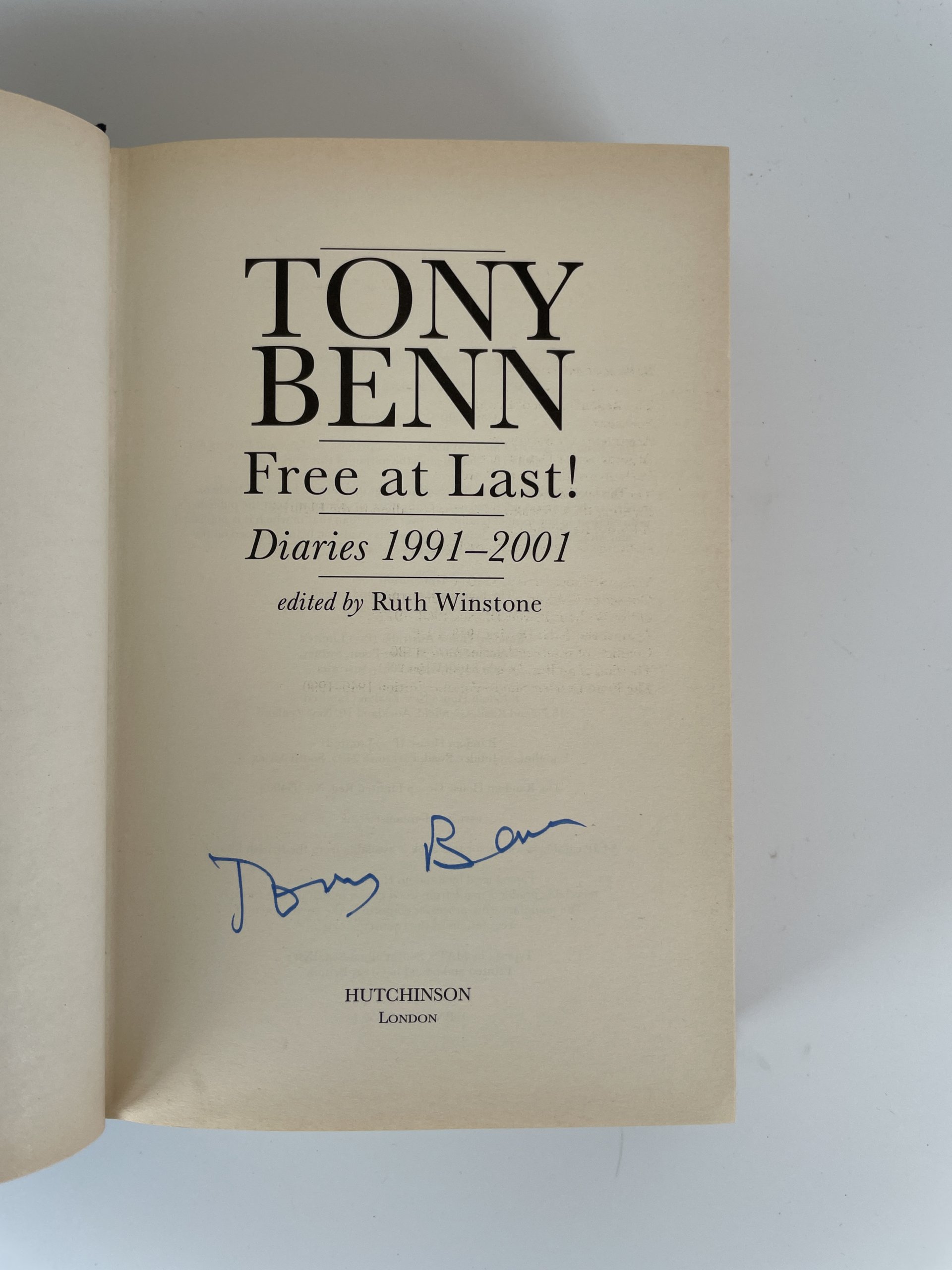 tony benn free at last signed first edition2