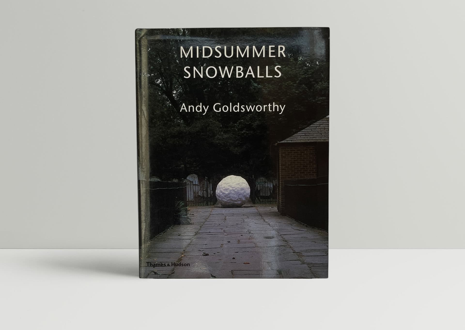 andy goldswothy midsummer snowballs first edition1
