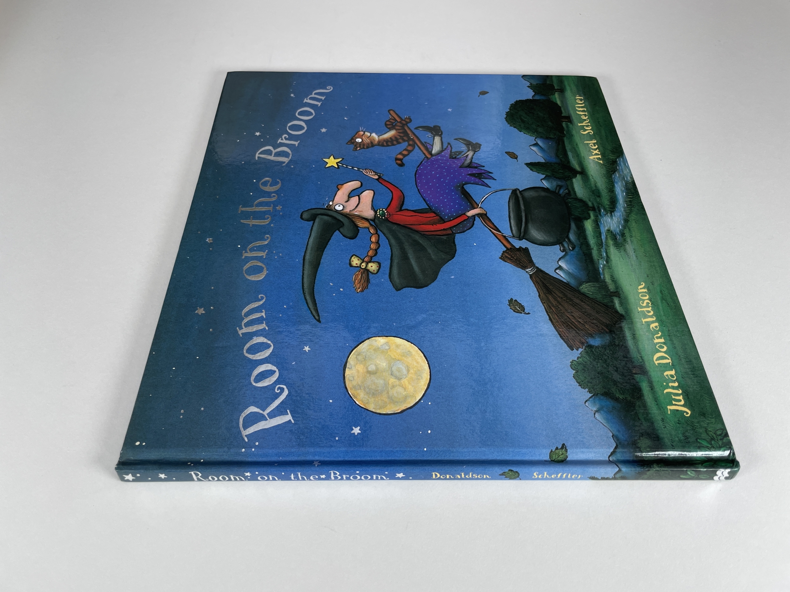 julia donaldson room of the broom signed first 4