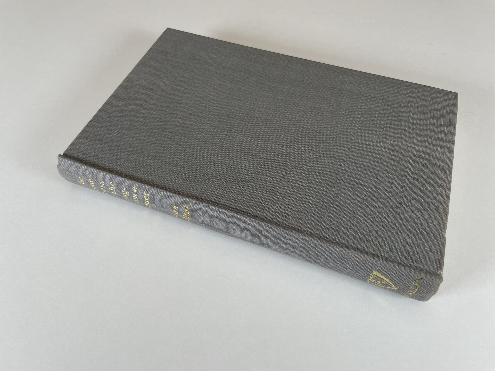 alan silitoe the lonliness of first with letter 3