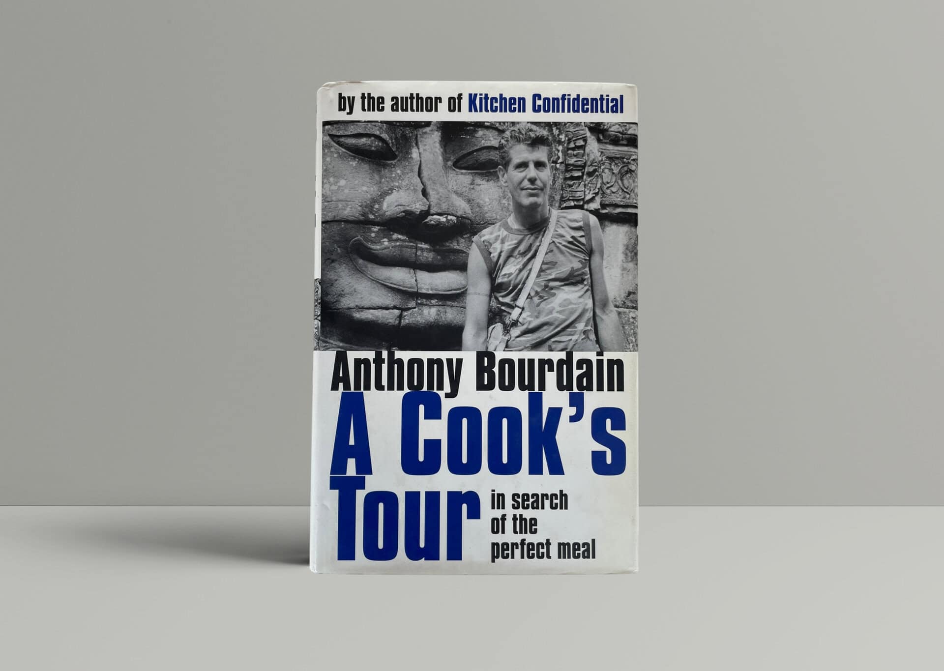anthony bourdain a cooks tour first ed1