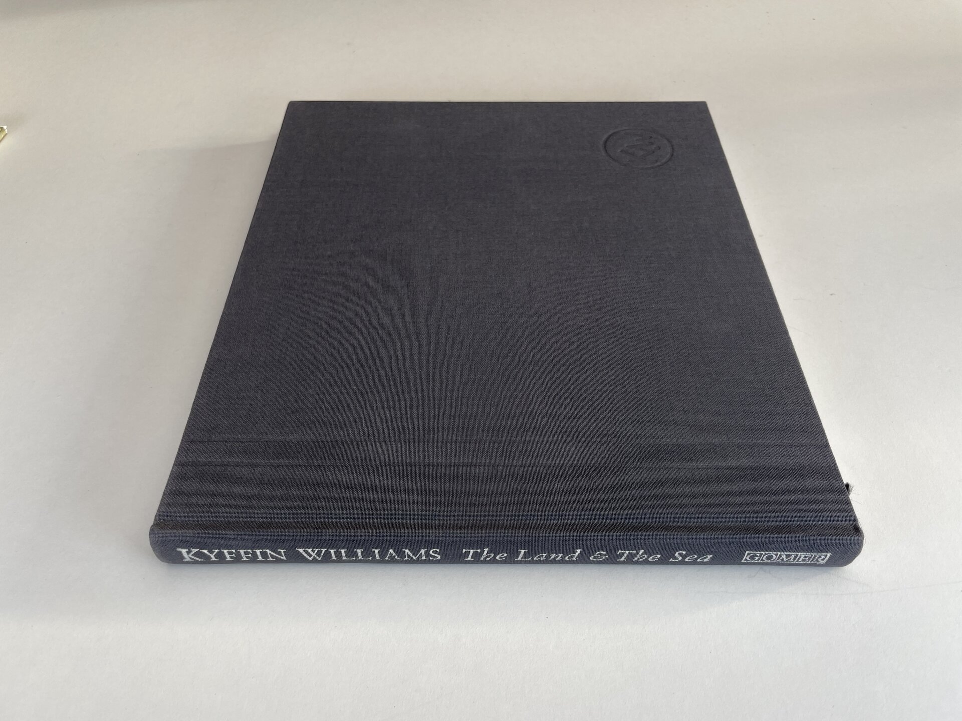 kyffin williams the land and the sea first edition3