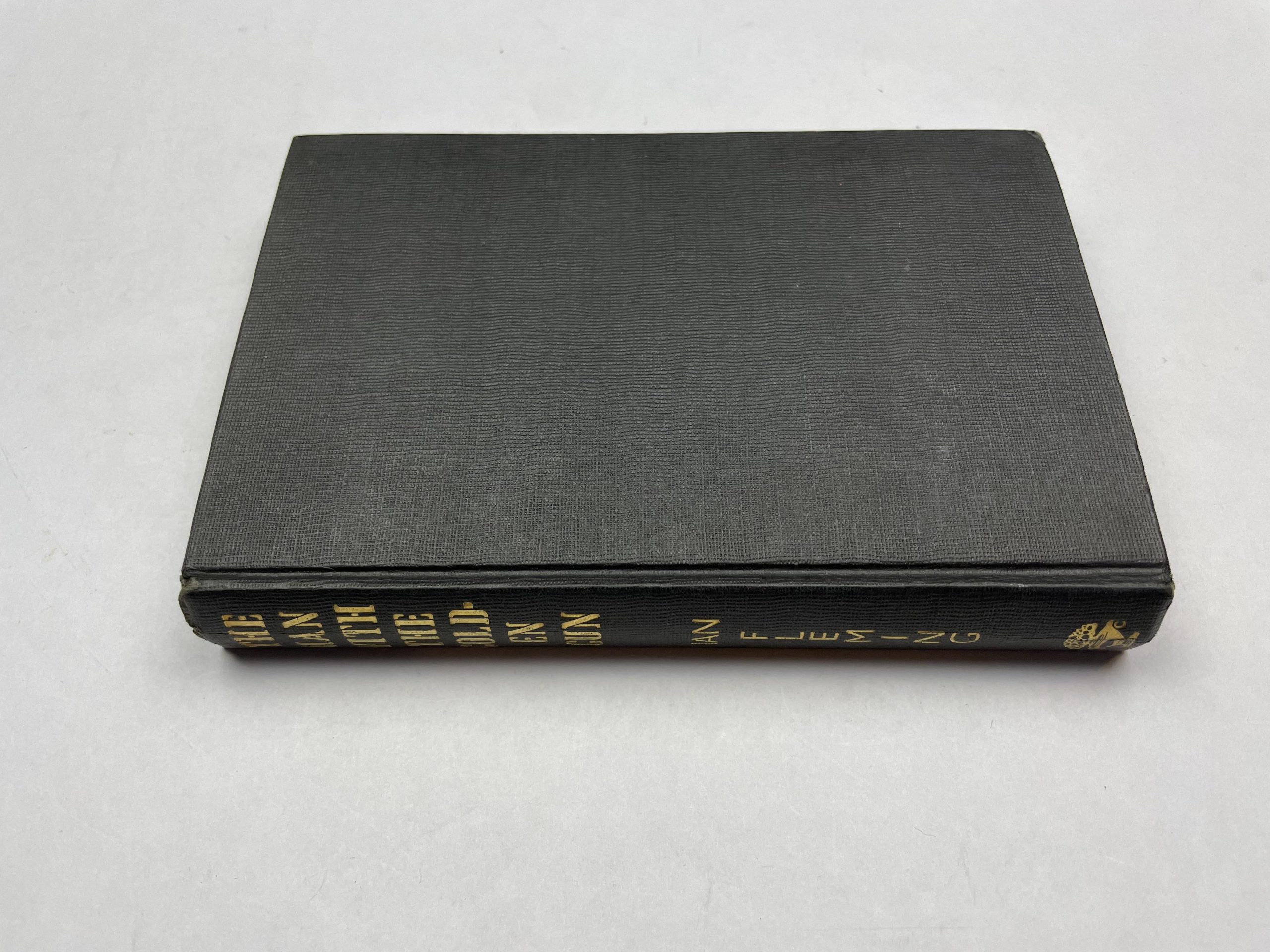 Ian Fleming - The Man With The Golden Gun ~ White End-papers - First Edition - 1965 - Image 3