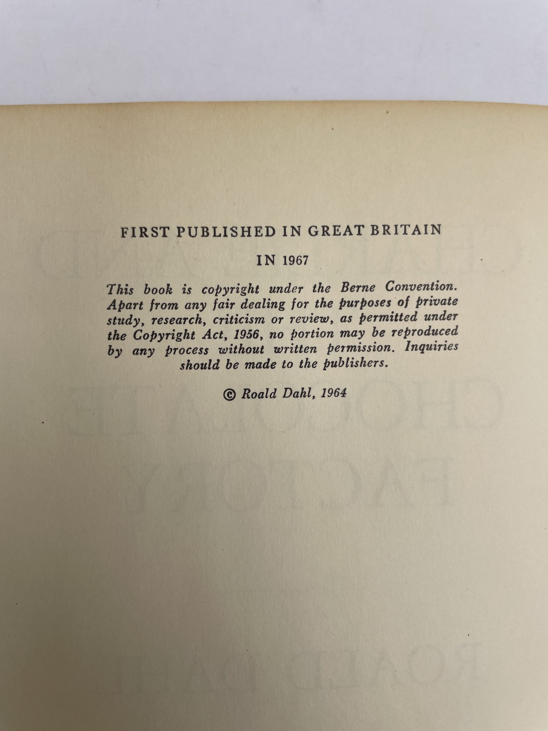 Roald Dahl - Charlie and the Chocolate Factory - First Edition 1967 - Image 2