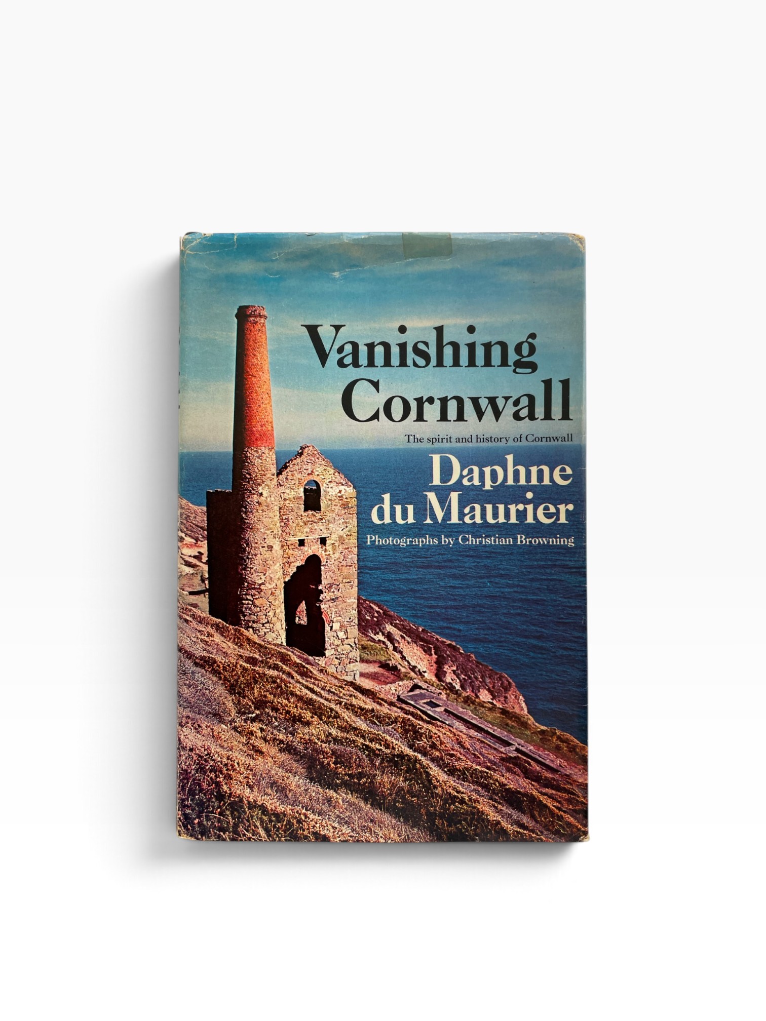 Daphne du Maurier - Vanishing Cornwall - First US Edition 1967 -  Inscribed to Maureen and Monty Baker-Munton — Additionally Signed by Christian Browning